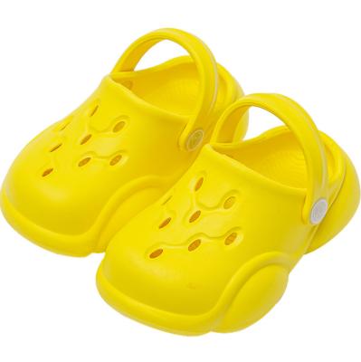 China Solid Color Round Lightweight And Soft EVA Garden Shoes For Kids for sale