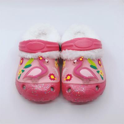 China Kids Indoor Hobbles Winter Shoes Lace Up Cute Platform Children Kids Hogs Garden Shoes For Girl With LED Light for sale