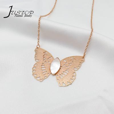 China Environmental Friendly Hollow Gold Plated Large 40mm Pendant Necklaces With Shell for sale