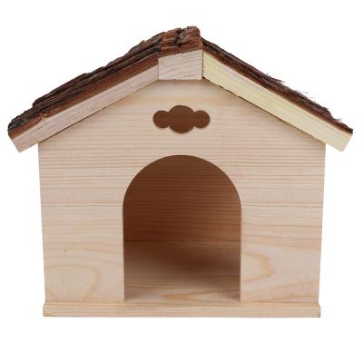 China ECO-FRIENDLY 1pc Squirrel Guinea Pig Hamster Villa Cabin Wooden House Log Cabin Chinchilla and Guinea Pigs Hut Hideout for Pet Shop Home for sale