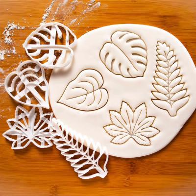 China Viable DIY Cake Mold Monstera Fern Devils Ivy For Baking Accessories Cake Decorating Tools Resin Molds Kitchen Baking Tools for sale