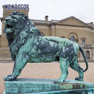 China China Wondecor Brass Large Garden Outdoor Life Size Casting Animals Sculpture Lion Bronze Statue for sale