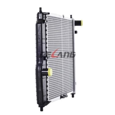 China PA66 GF30 auto engine cooling radiator pa66 gf30 Shanghai OEM manufacturer for CHEVROLET KLAOS 2002 - OE No# 96536523 (DL-B110) for sale