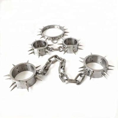 China Adult sexy role play games factory directly sell adult sexy games handcuffs bdsm bondage rock style handcuffs crazy stainless steel handcuffs set for sale