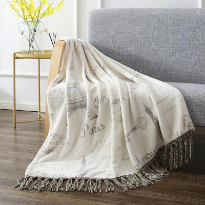 China Factory Price Comfortable Customized Solid Folded Pompom Fringe Flannel Tassel Throw Throw Blanket For Sofa for sale