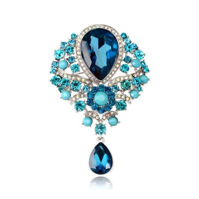 China Crystal Water Drop Brooch Glass Pendant Women Jewelry Accessories Rhinestone Alloy Brooches Pins Dress Decoration for sale