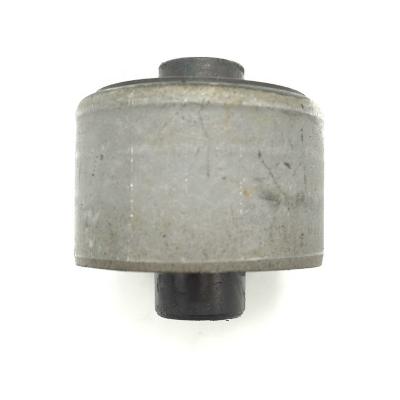 China Ssangyong Rodius 2005 Original Vehicle Spare Parts Differential Mount Rubber Sleeve Bushing OE 4265521000 for sale