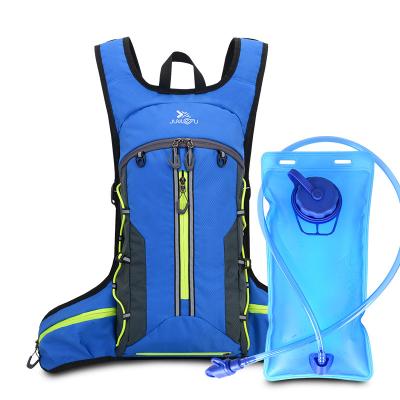 China 20L Waterproof Foldable Lightweight Water Proof Outdoor Sports Packing Hiking Trail Hydration Backpack For 2L Water Bladder for sale