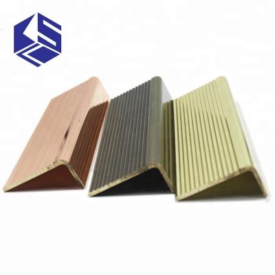 China Eco - Friendly Luxury Brass L Shape Outdoor Tile Stair Nosing For Ceramic for sale