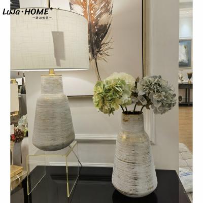 China Art Deco Decor Wholesale Direct Sales Nordic Pastoral Home Ceramic Single Vase Ceramic Vases for Factories for sale