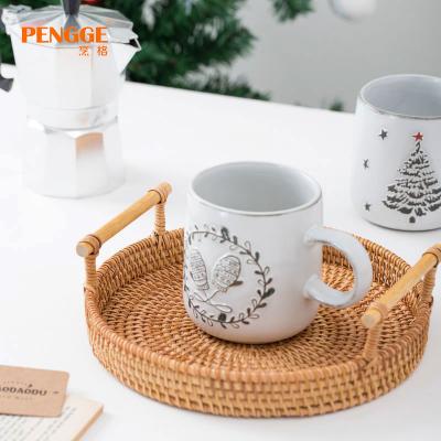 China Sustainable Ceramic Nordic Christmas Decorations Holiday Set Includes Rice Bowls Baking Plates Mugs and Dishes for Dinner for sale