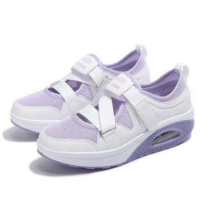 China CUSHIONING Breathable Casual Comfortable Women's Sneakers Running Shoes Sneakers Platform Shoes Wholesale for sale