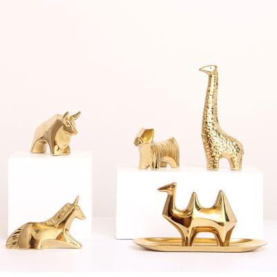 China Europe Chandelier European Animal Statue Gold Ceramic Craft For Living Room Modern Home Decoration for sale