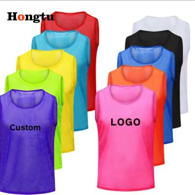 China Shirts & Tops Cheap Mesh Soccer Vest Soccer Training Vest Football Training Vest Custom Breathable Soccer Aprons Bibs for sale