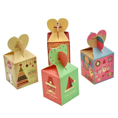 China New Recycled Materials Pyramid Wedding Favors Candy Box Baby Shower Chocolate Paper Gift Box With Ribbon Packaging Small Boxes For Favors for sale