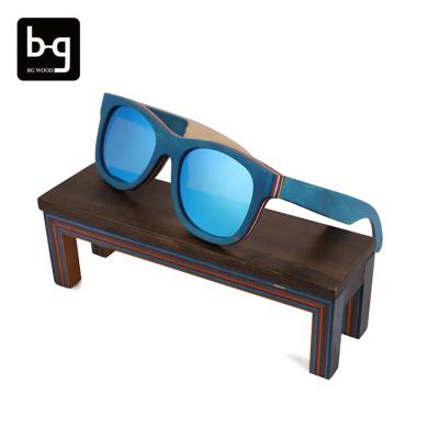 China WOODEN SUNGLASSES/FASHION SUNGLASSES Skateboard Glass OEM Classic Wooden Sunglasses Polarized Bamboo for sale