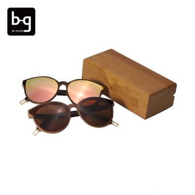 China Wooden Sunglasses/Fashion Sunglasses Wholesale China Walnut Wooden With Logo Bamboo Case Polarized Sunglasses Custom Engraved for sale