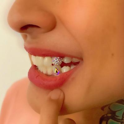 China Eco - Friendly Yantuo Shapes Rhinestones Various Shapes Flat Back Glass Rhinestones For Teeth for sale