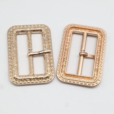 China Zinc Alloy Metal Pin Belt Buckle For Handbag Textured Triple Bag Hardware Buckle for sale