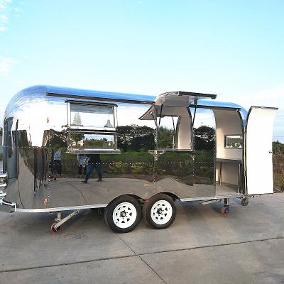 China Winery Chonpower 5.8m Airstream Food Trucks /Mobile Food Trailer for sale