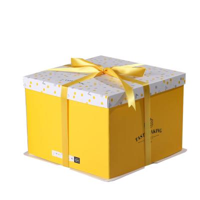 China Factory Recyclable Custom Cheap China Square Boxes 8 Inch Large Simple Yellow Flower Cardboard Food Paper Birthday Cake Box for sale