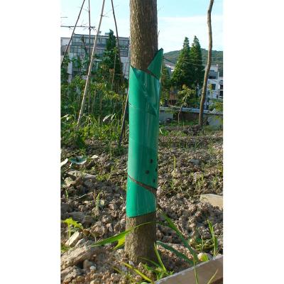 China PVC Good Quality 90cm Length Green White PVC Corrugated Plastic Tree Trunk Guard Protector for sale