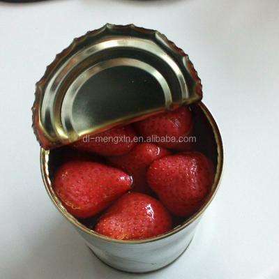 China Canned fruit strawberry in light syrup in glass jar for sale