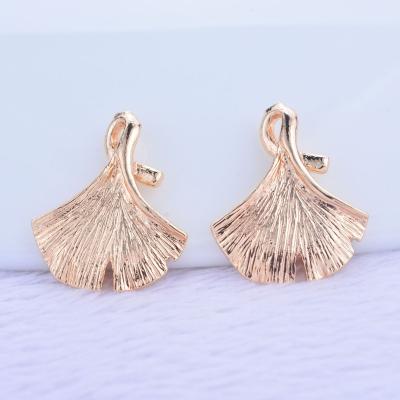 China Diy Jewelry Accessories Wholesale Exquisite Ginkgo Leaf Small Real Gold Ginkgo Leaf Accessories 18k Gold Ginkgo Leaf Accessories Pendant Pendant for sale