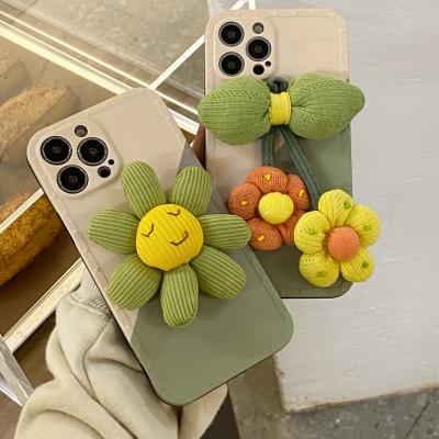 China Cute Promotion Luxury 3D Girl Sun Flower Phone Case For Pro XR XS Max New Soft Cell Phone iPhone 13 12 Max Case for sale