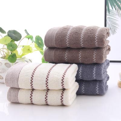 China Fashion Household Face Towel Hypoallergenic Wholesale Hot Sale Cotton Thickened Adult Bath Towel for sale