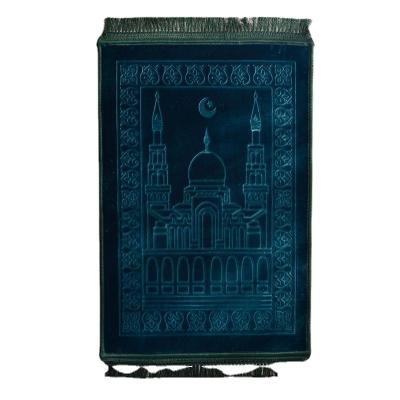 China New Design Washable Anti Slip Prayer Blanket Islam Gifts Classic Muslim Custom Hot Selling Carpet Rug For Prayer Area for sale