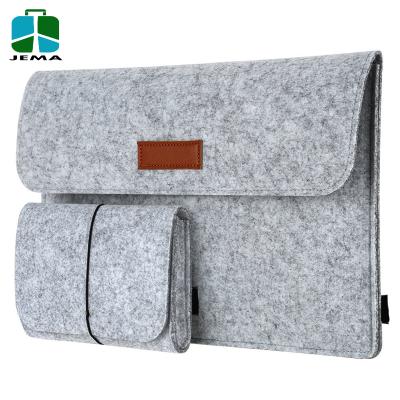 China 100% Eco-friendly 13.3 Inch Felt Laptop Sleeve Ultrabook Carrying Cases With Mouse Pocket for sale