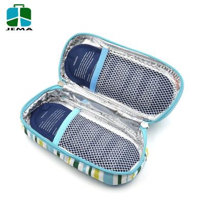 China 100% Eco-Friendly Portable Medical Travel Bag Insulin Cooler Case Cooler Ice Bags with 2 Ice Packs for sale