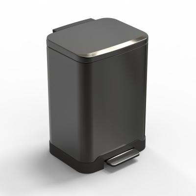 China Sustainable 50L Stainless Steel Stage Trash Can With Smell Protection for sale