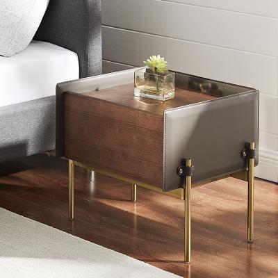 China Lether Contemporary Modern Luxury Unique Design Saddle Table Bedside Style Solid Wood For Home Furniture Nightstands for sale