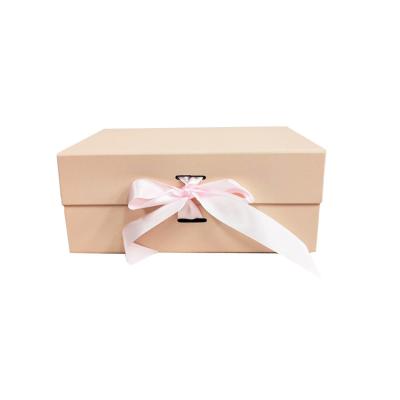 China Recycled Materials Customized Small Jewelry Folding Paper Gift Packaging Boxes Pink Paper Box With Your Own Logo for sale