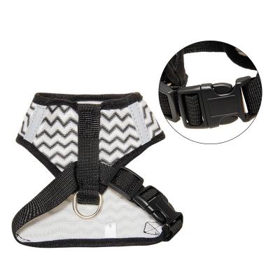 China I-Shaped Reflective Chest Strap Wave Pattern Dog Traction Strap Breathable Chest Pet Vest for sale