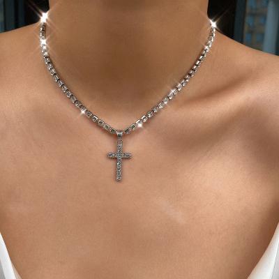 China CLASSIC Simple Chain Diamond Single Layer Necklace Full Claw Temperament of Diamond Cross Pendant Necklace for sale