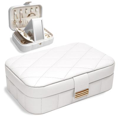 China Handmade Wholesale White Leather Packaging Portable PU Box Jewelry Organizer Box for sale