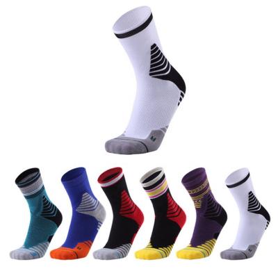 China Breathable Non-slip Comfortable Breathable Towel Tube Basketball Bottom Socks Sports Socks for sale