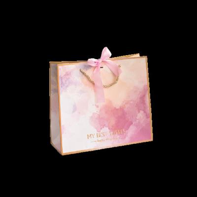 China Recyclable Gift Packaging Paper Art Gift Bag Design Your Own Art With Logo for sale