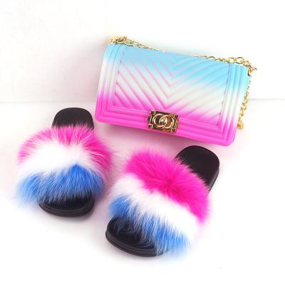 China High Quality Customized High Quality Casual Fashion Woman Handbag Plush Slippers Set for sale