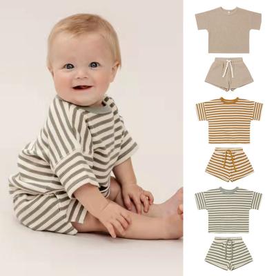 China Breathable Summer 100% Organic Cotton Baby Boy Clothing Set Printing  Pocket Sleeveless Hoddie Outfit for sale