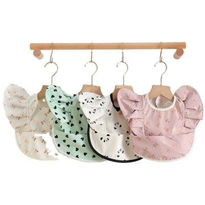 China Washable Easy To Clean And Washable Baby Wing Bibs Waterproof Baby Feeding Bibs for sale