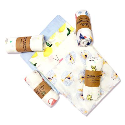 China Custom Warm Comfy Solid Love Calming Cotton 2 Layers Baby Infant Muslin Wrap Super Soft 70% Bamboo Muslin Baby Wrap Blanket for sale