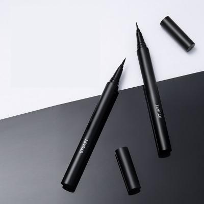 China Waterproof Long Lasting Liquid Eyeliner Stamp Black Vegan Eyes Stamp Eyeliner for sale