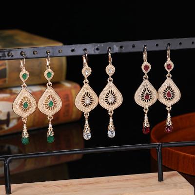 China Fashion CLASSIC Wholesale Gold Plated Zircon Earrings Vintage Style Ethnic Earrings for sale