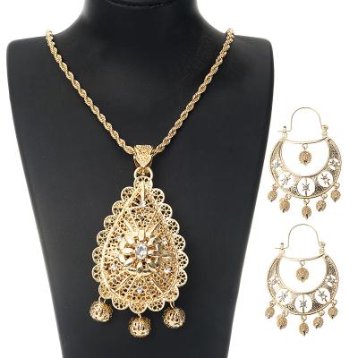 China Classic BOHEMIA Earrings Jewelry Pendant Set With Moroccan Style Gold Plated Rhinestone Embellished Bride Kaftan Gift for sale