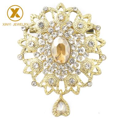 China Party wedding gift banquet Christmas the latest fashion jewelry brooch is champagne rhinestone brooch for attractive women for sale