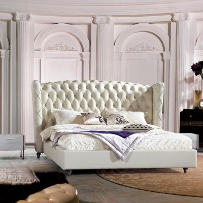 China Modern Headboard Button Tufted New Design Furniture Bed Room Furniture Luxury Wooden King Size Bed for sale